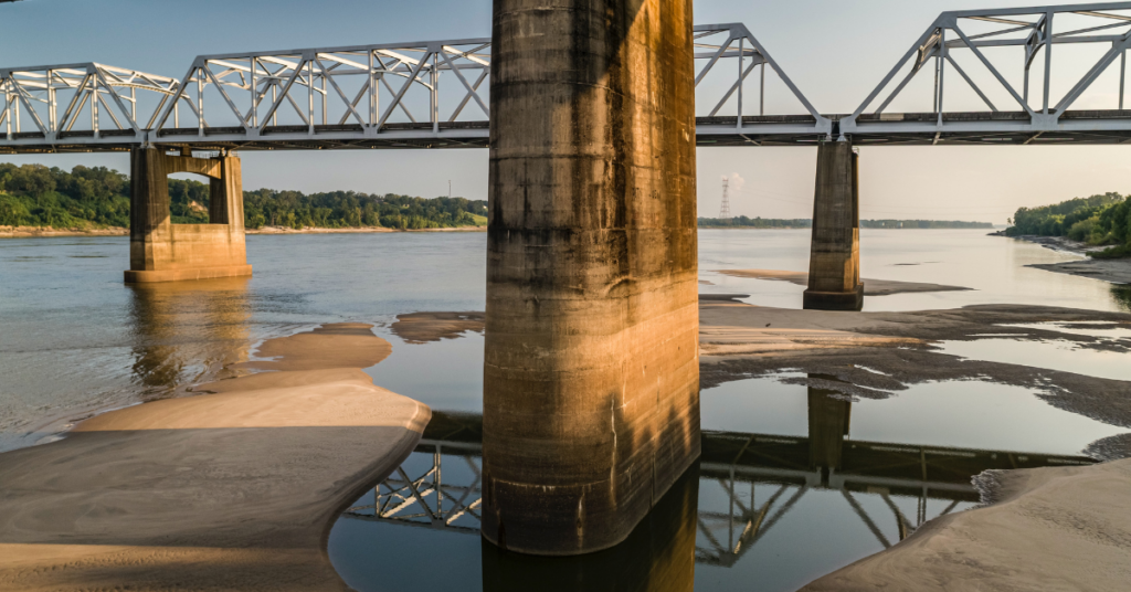 Mississippi River low